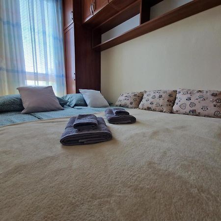 Casa Cristina Apartment เปตช์ ภายนอก รูปภาพ