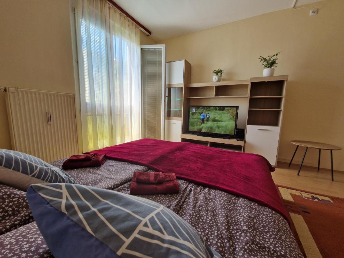 Casa Cristina Apartment เปตช์ ภายนอก รูปภาพ